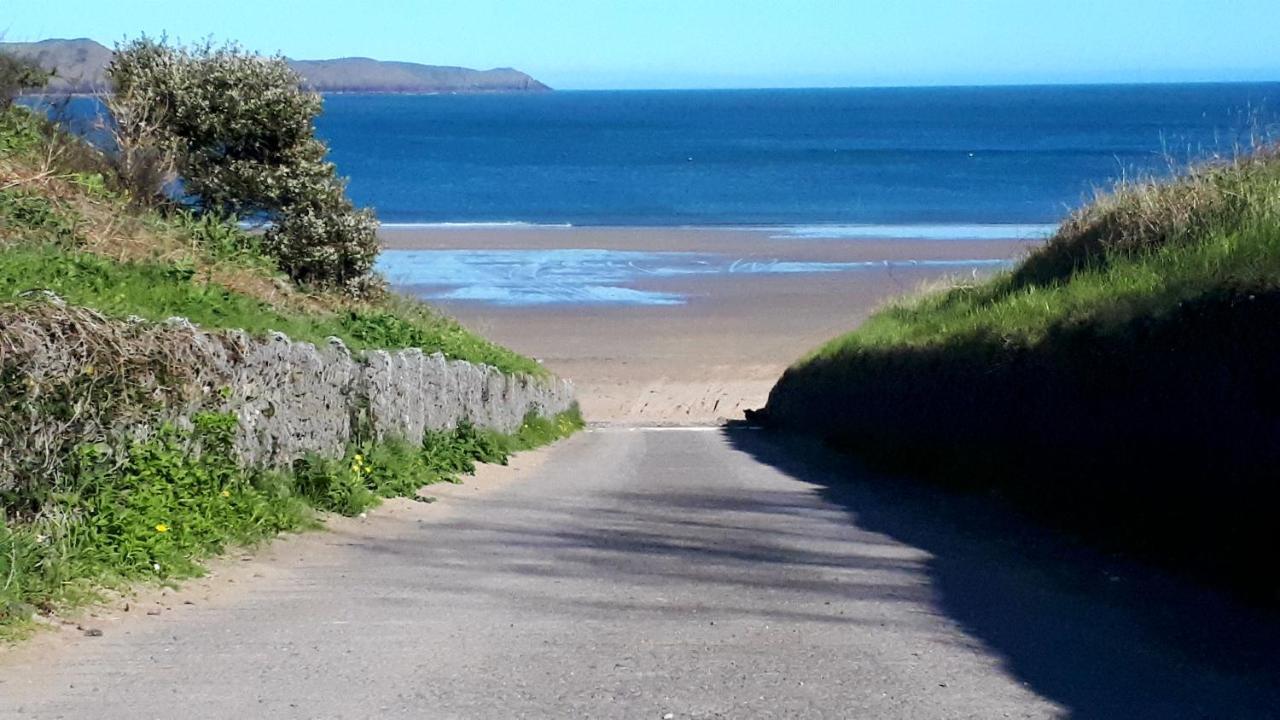 A Beach Holiday In Pembrokeshire 외부 사진
