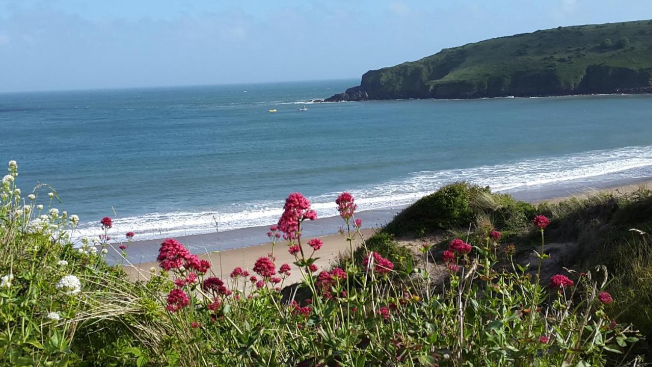 A Beach Holiday In Pembrokeshire 외부 사진