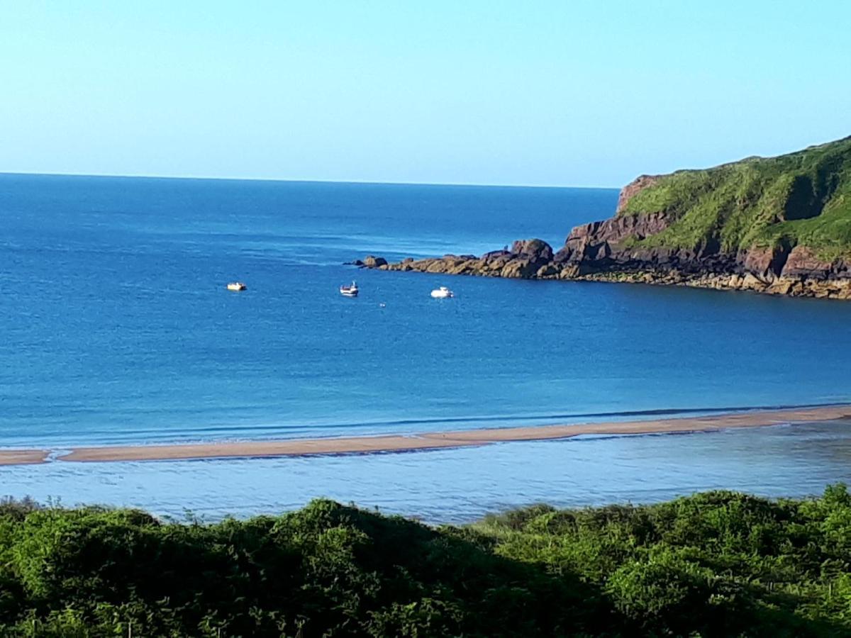 A Beach Holiday In Pembrokeshire 외부 사진