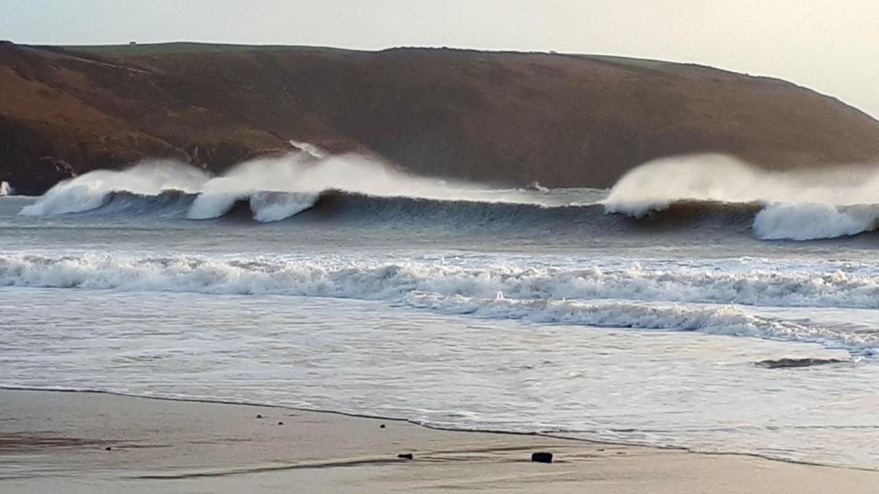 A Beach Holiday In Pembrokeshire 외부 사진