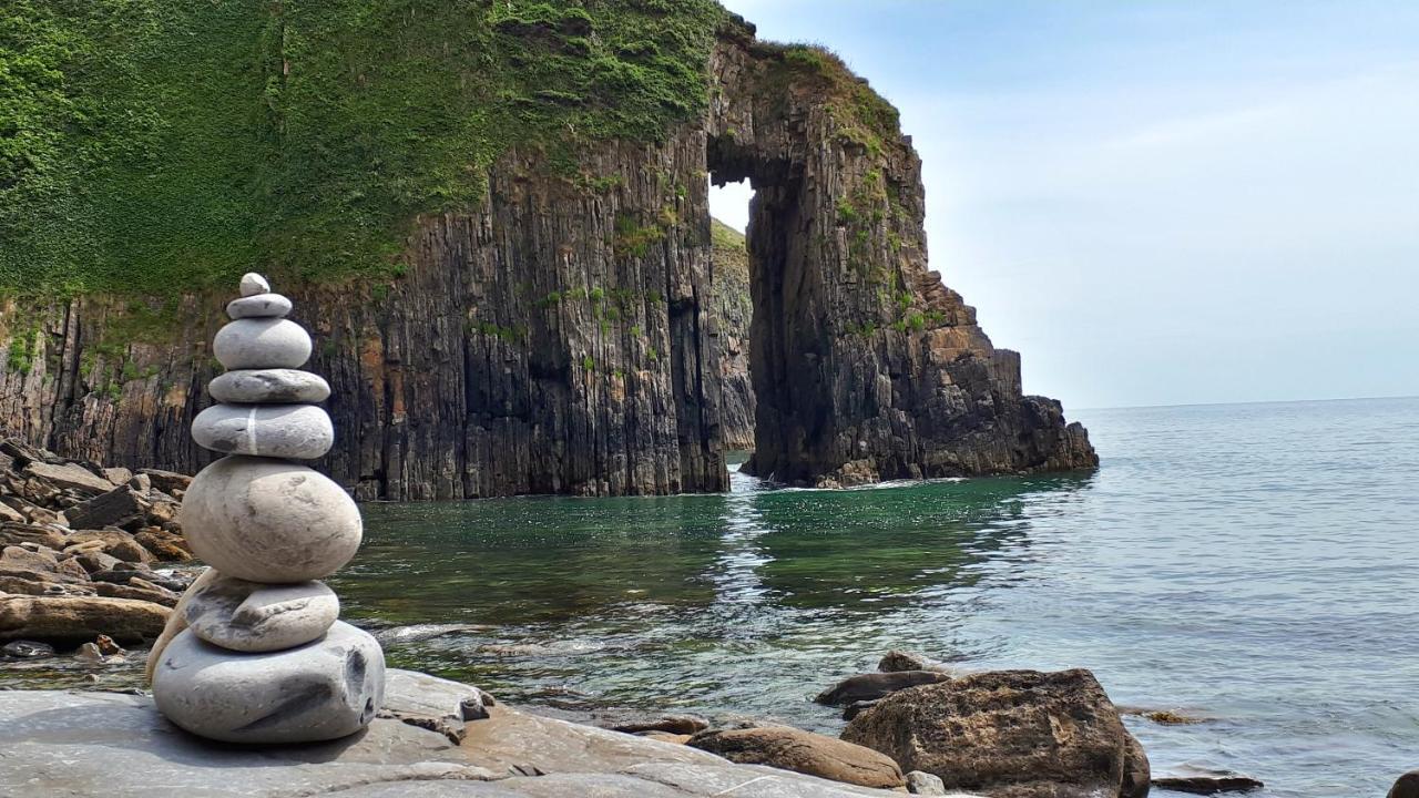 A Beach Holiday In Pembrokeshire 외부 사진